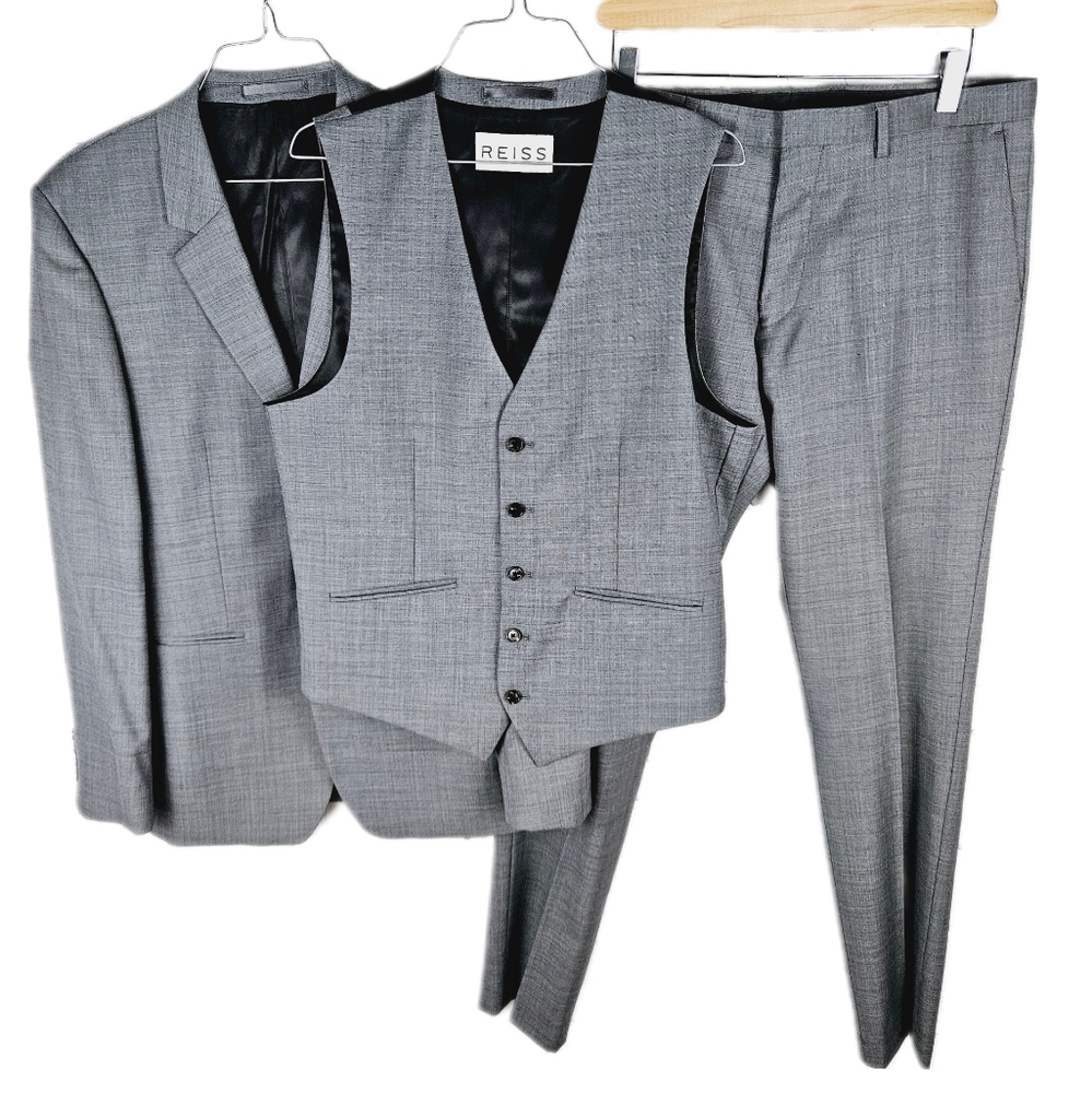 REISS | 3 piece grey/silver single button jacket suit set